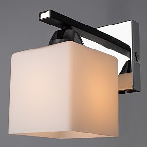 Настенное бра Arte Lamp A8165AP-1BK